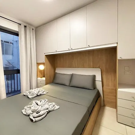 Paceville Glow Six * سانت جوليان