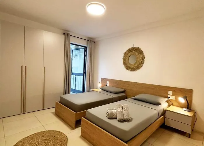 Paceville Glow Six San Giuliano