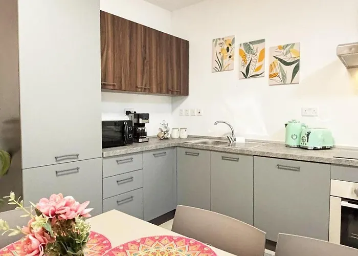 Paceville Glow Six Appartement